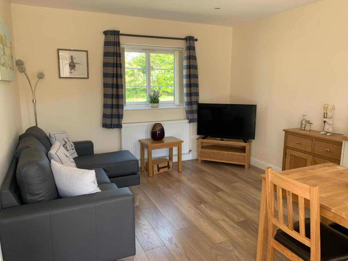 Cosy Village Location - One Bedroom Barn Barmston Extérieur photo